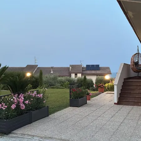 I Colori Dell Alba Al Mare Villa Rosa Di Martinsicuro