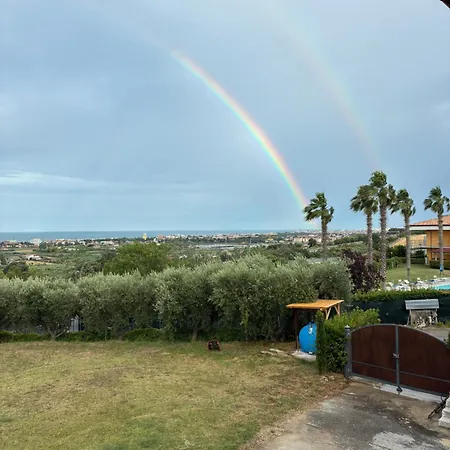 아파트 I Colori Dell Alba Al Mare Villa Rosa Di Martinsicuro